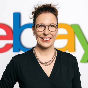 Bild von <a href="https://de.linkedin.com/in/katja-matznick" target="_blank" title="Katja Matznick @LinkedIn">Katja Matznick</a><br>Head of Employee Communications<br>eBay Deutschland