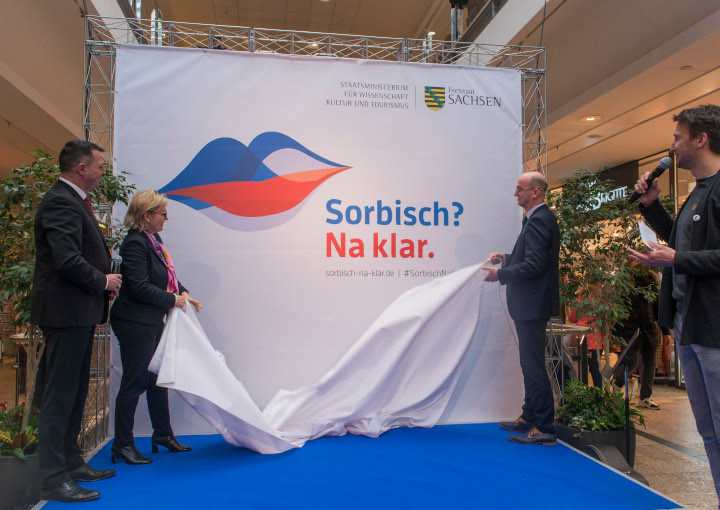 Enthüllung des neuen Kampagnenmotivs