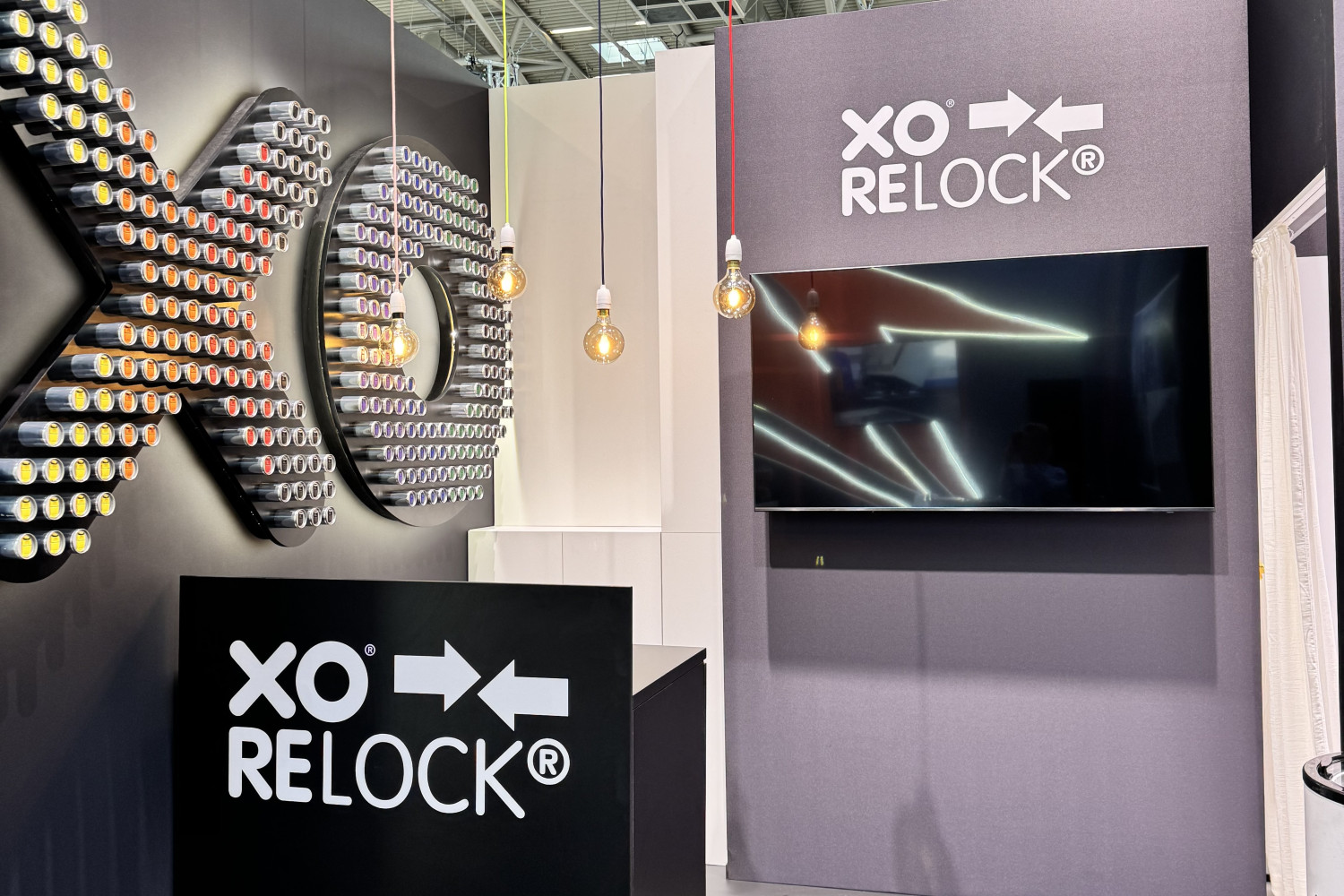 Messestand von XOLUTION